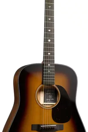 Disponible maintenant - Martin Guitar D 18 MOLLYTUTTLE