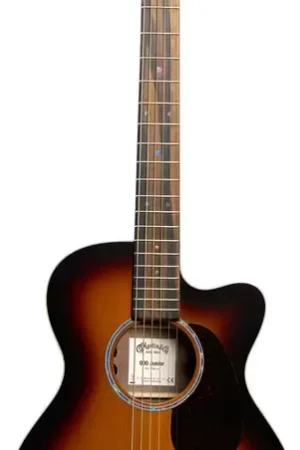 Très populaire - Martin Guitar Walnut Burst