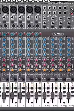 Behringer X2222 USB - Profitez-en maintenant