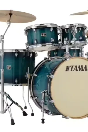 Excellente qualité - Tama Superstar Classic Stage 22 Blue Lacquer Burst