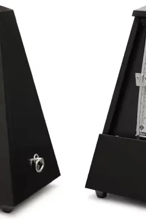 Wittner Pyramidal Chene Noir Mat 809 | Économisez maintenant