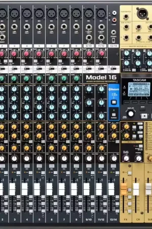 Tascam Model 16 | Disponible maintenant