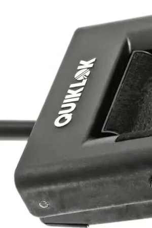 Quiklok SW/702 Stand Guitare Slatwall Autobloquant | Expédition rapide